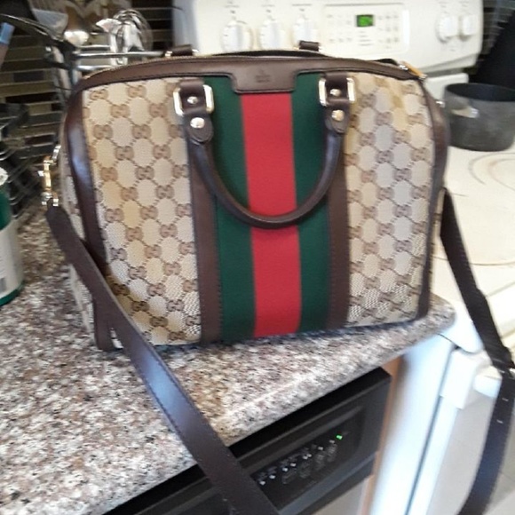 Gucci Handbags - Authentic Gucci Boston bag